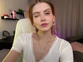 Alisa-Allison is No.39 on Longest Cam Girl Sessions Today (2026-07-19 14:25 UTC)