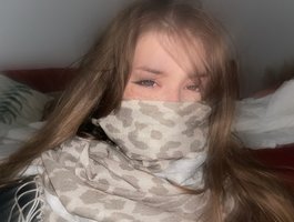 SortAngela is No.35 on Top Cam Girls Making a Comeback Today (2026-06-25 22:46 UTC)