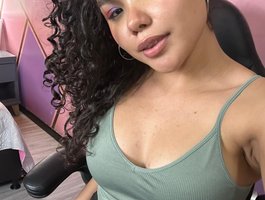 Annie-Pleasure is No.79 on Longest Cam Girl Sessions Today (2026-07-02 23:45 UTC)