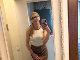 AuraMilf is No.61 on Cam Girls Making a Comeback Today (2026-07-11 23:15 UTC)