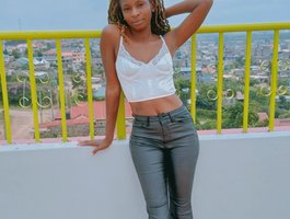 Blackfoxb is No.38 on Cam Models Making a Comeback (2026-08-23 19:31 UTC)
