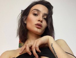 No.51 on Top Cam Girls Making a Comeback Today — bubbletie — 2026-06-13 10:00 UTC