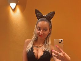 No.73 on Top Cam Girls by Time Slot Today — DonnaDubai — 2026-06-16 23:46 UTC