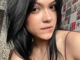 EmeritaFroehner is No.61 on Most Reliable Flirt Cams Today (2026-07-12 13:27 UTC)