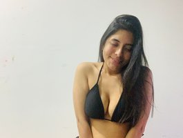 No.42 on Top Flirt Cams Most Consistent Today — emily118 — 2026-06-08 23:02 UTC