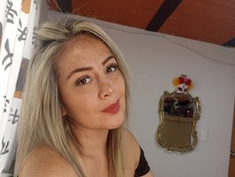 No.4 on Top Cam Girls Making a Comeback Today — EmmaHenderson — 2026-06-14 13:12 UTC