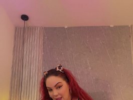 Eva-milfxxx is No.39 on Most-Watched Cam Models Today (2026-08-07 23:16 UTC)