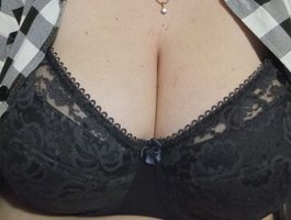 Hidden_Charm is No.69 on Most Punctual Curvy Cams Today (2026-07-22 13:31 UTC)