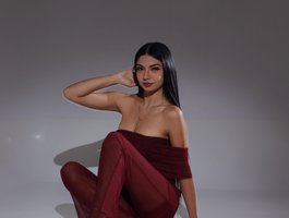 No.80 on Top Cam Girls by Schedule Today — Jazmiin-Evans — 2026-06-17 08:30 UTC