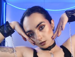 Kandyparis is No.19 on Cam Models Making a Comeback (2026-07-04 23:00 UTC)