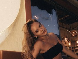 No.18 on Top Cam Girls Hot Right Now — Lunaaaura — 2026-06-10 23:21 UTC