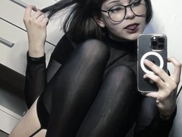 No.28 on Top Cam Girls Rising Today — mefydufi — 2026-06-14 13:12 UTC