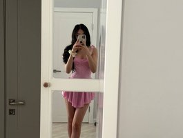 mi_aoki is No.36 on Rising Cam Models Today (2026-08-21 05:01 UTC)