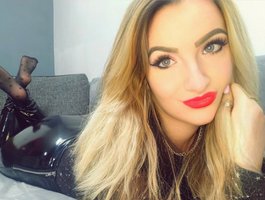 No.24 on Top Cam Girls Rising Today — monicaangels — 2026-06-14 13:12 UTC