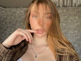 MyrticeDollen is No.36 on Top Cam Girls Making a Comeback Today (2026-07-09 15:46 UTC)