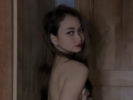 No.12 on Top Cam Girls Making a Comeback Today — RozyElle — 2026-06-23 22:46 UTC