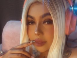 No.70 on Top Cam Girls Most Reliable Today — shaynamanson — 2026-06-17 12:15 UTC