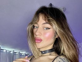 No.33 on Best Cam Models by Time of Day — TaylorKnapp — 2026-06-19 23:00 UTC