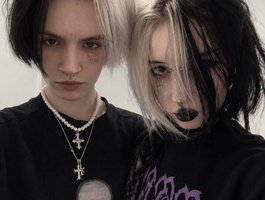 No.38 on Hottest Cam Models Online Right Now — VeryRareTwix — 2026-06-24 23:31 UTC