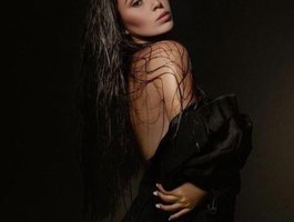 No.8 on Top Cam Girls Rising Today — LolaSexxx — 2026-06-13 12:48 UTC