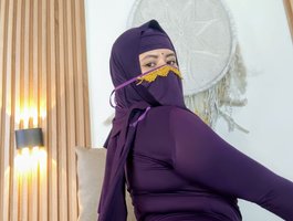 yasmin-dina is No.68 on Top Cam Girls Making a Comeback Today (2026-06-25 22:46 UTC)