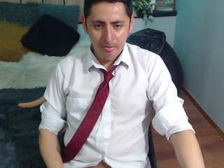 Alex-levi is No.38 on Rising Cam Models Today (2026-07-21 22:46 UTC)