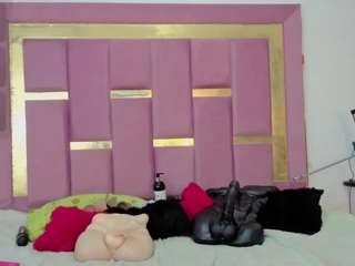 Ambarthxxx is No.68 on Cam Girls Making a Comeback Today (2026-07-16 23:15 UTC)