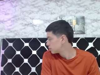 No.18 on Top Flirt Cams Online Today — Domiinate — 2026-06-10 23:21 UTC