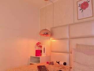No.52 on Top Cam Girls Making a Comeback Today — Aily Yozuko — 2026-06-14 13:12 UTC