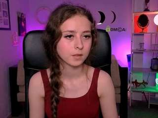No.19 on Top Flirt Cams Online Today — little-pam — 2026-06-10 23:21 UTC