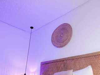 melanie-jeannn is No.32 on Top Cam Girls Making a Comeback Today (2026-07-08 23:31 UTC)