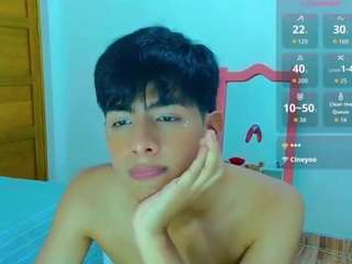 phuwin18956x is No.15 on Rising Cam Models Today (2026-06-29 22:46 UTC)