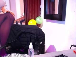 Shayla-Gray is No.77 on Top Cam Girls Making a Comeback Today (2026-07-08 23:31 UTC)