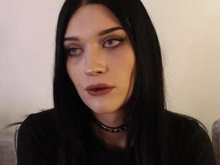 TeresaPatton is No.33 on Rising Cam Models Today (2026-08-05 23:16 UTC)