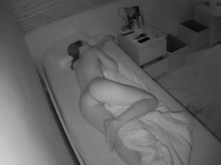 Julmodels Bedroom-B1 is No.54 on Top Flirt Cams Online This Week (2026-07-16 23:15 UTC)