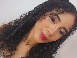 EmyCarterr is No.70 on Top Cam Girls Making a Comeback Today (2026-06-29 22:46 UTC)