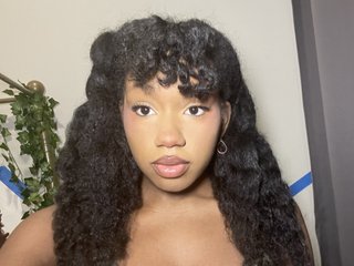 LucentBunnyy is No.14 on Cam Girls Making a Comeback Today (2026-07-14 23:45 UTC)