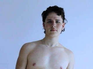 No.31 on Top Cam Models This Month — SEXYBOY_VC — 2026-06-17 08:30 UTC