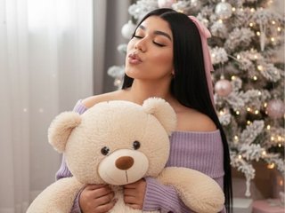 VanessaBrett is No.37 on Cam Models Making a Comeback (2026-08-22 23:47 UTC)
