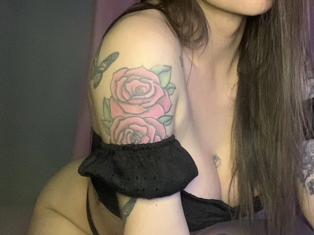 alicemeb is No.35 on Hottest Cam Models Online Right Now (2026-07-17 23:00 UTC)