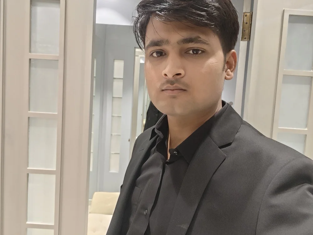allumatar is No.78 on Top Indian Cams Online This Month (2026-07-20 20:30 UTC) allumatar is No.78 on Top Indian Cams Online This Month (2026-07-20 20:30 UTC)