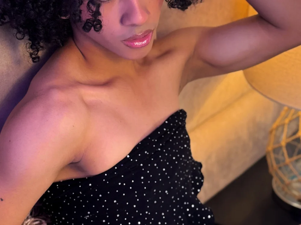 No.49 on Top Cam2Cam Sex Models Making a Comeback Today — Anahia_sexygirl — 2026-06-15 10:30 UTC