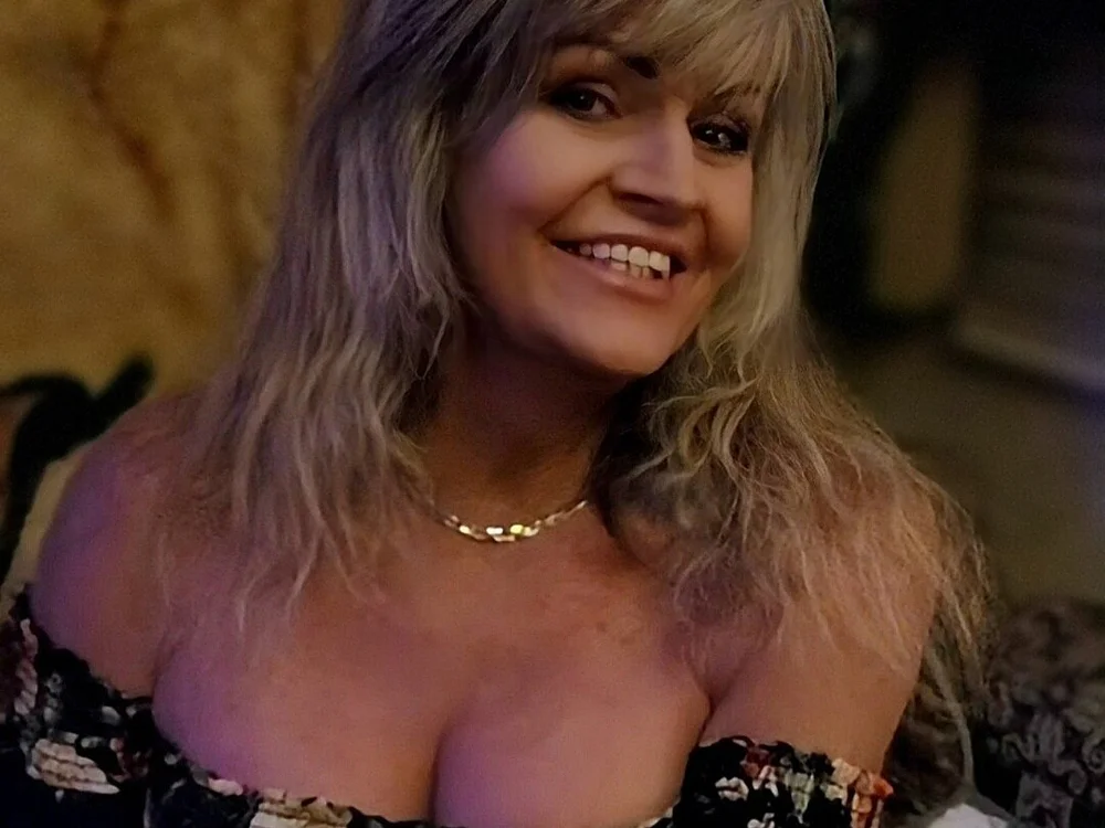 annika_lately is No.79 on Top Cam2Cam Sex Models Most Consistent Today (2026-07-02 20:00 UTC)