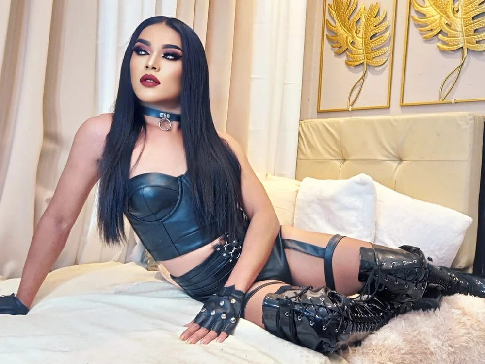Asian_xiannxcummer is No.37 on Cam2Cam Sex Models Making a Comeback Today (2026-07-21 22:46 UTC)