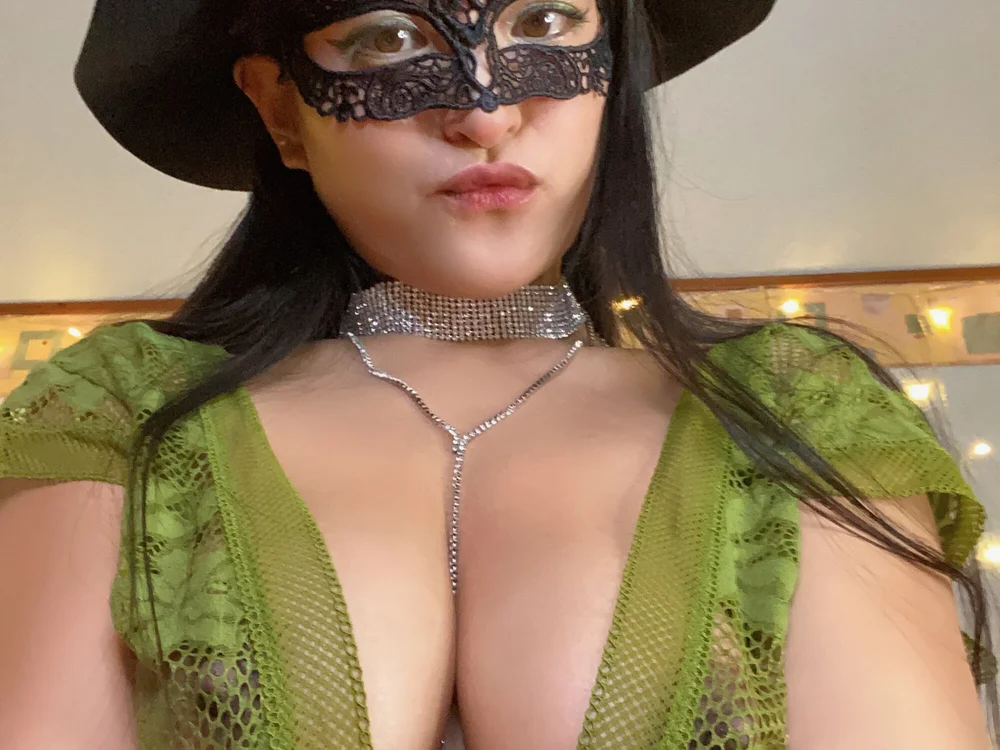 Asiantina@xh is No.33 on New Cam Models & Fresh Faces (2026-09-14 23:15 UTC)