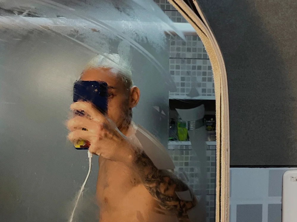 Astro7raro is No.40 on Rising Cam Models Today (2026-10-26 01:00 UTC)