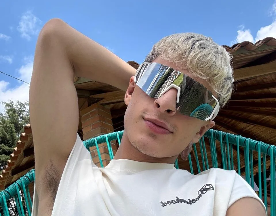 Belami_blake_ is No.37 on Rising Cam Models Today (2026-10-02 10:15 UTC)