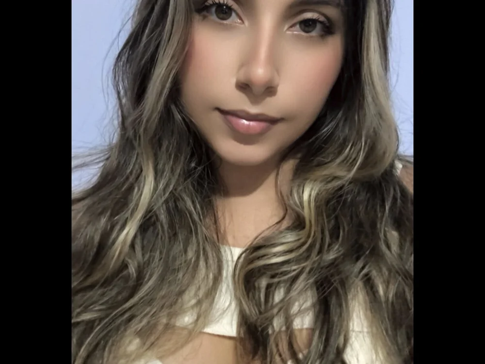 No.14 on Hottest Cam Models Online Right Now — Catalina_ramos — 2026-06-20 22:45 UTC
