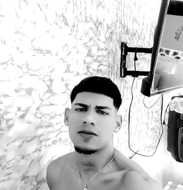 chris_jacks1 is No.9 on Rising Cam Models Today (2026-08-30 09:16 UTC)