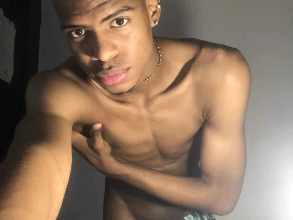 criss_zuri is No.51 on Cam2Cam Sex Models Making a Comeback Today (2026-07-17 15:30 UTC)